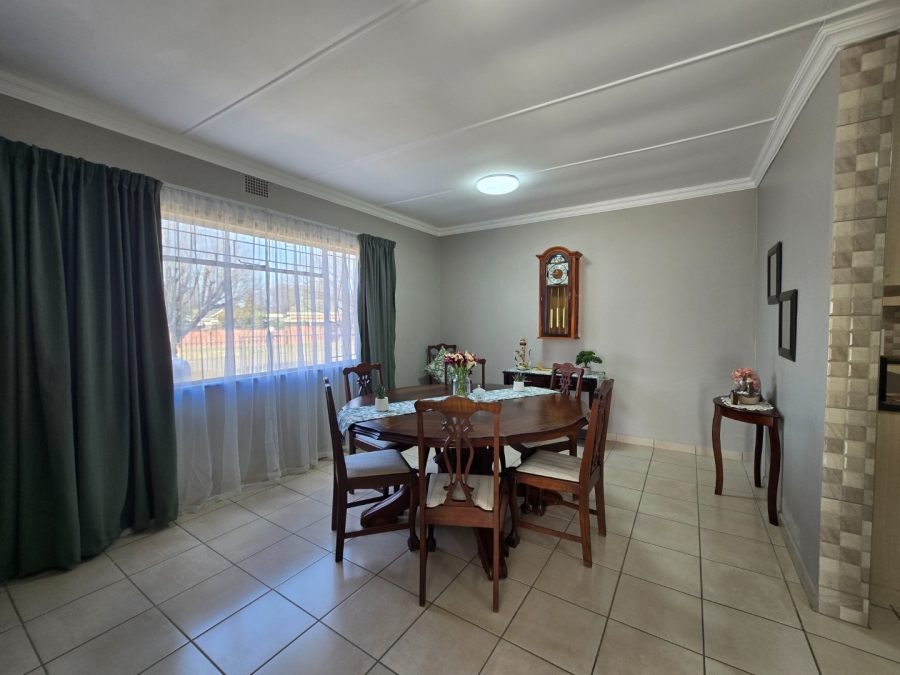 4 Bedroom Property for Sale in Bayswater Free State